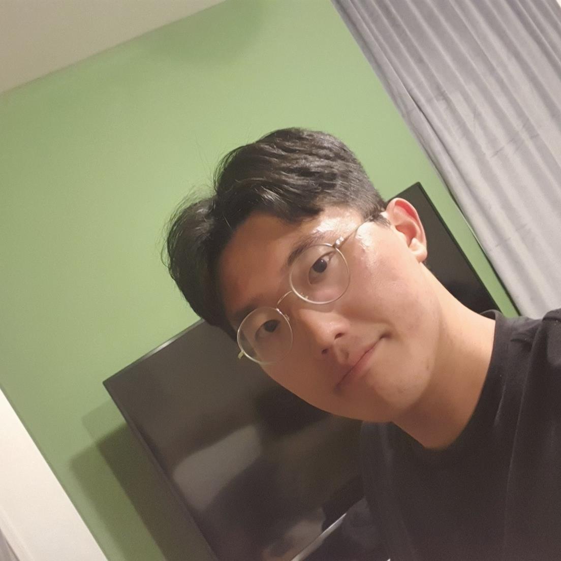 Profile photo of  Woojin Choi