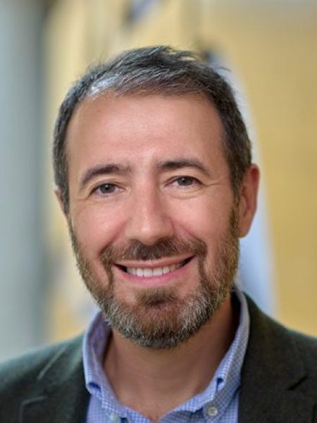 Profile photo of  Robert Abramovitch