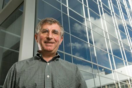 Profile photo of Roger Maes